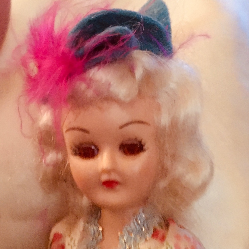 COLONIAL Doll Arco Dolls of the World 1960’s